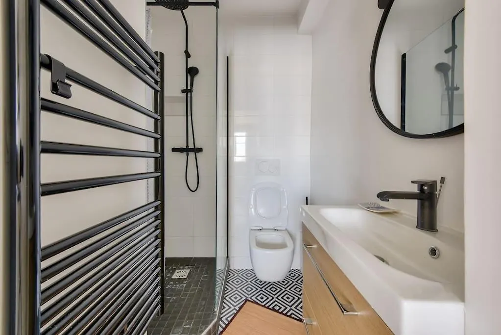 Splendide Studio Au Coeur Du 15E Arr Paris Apartment